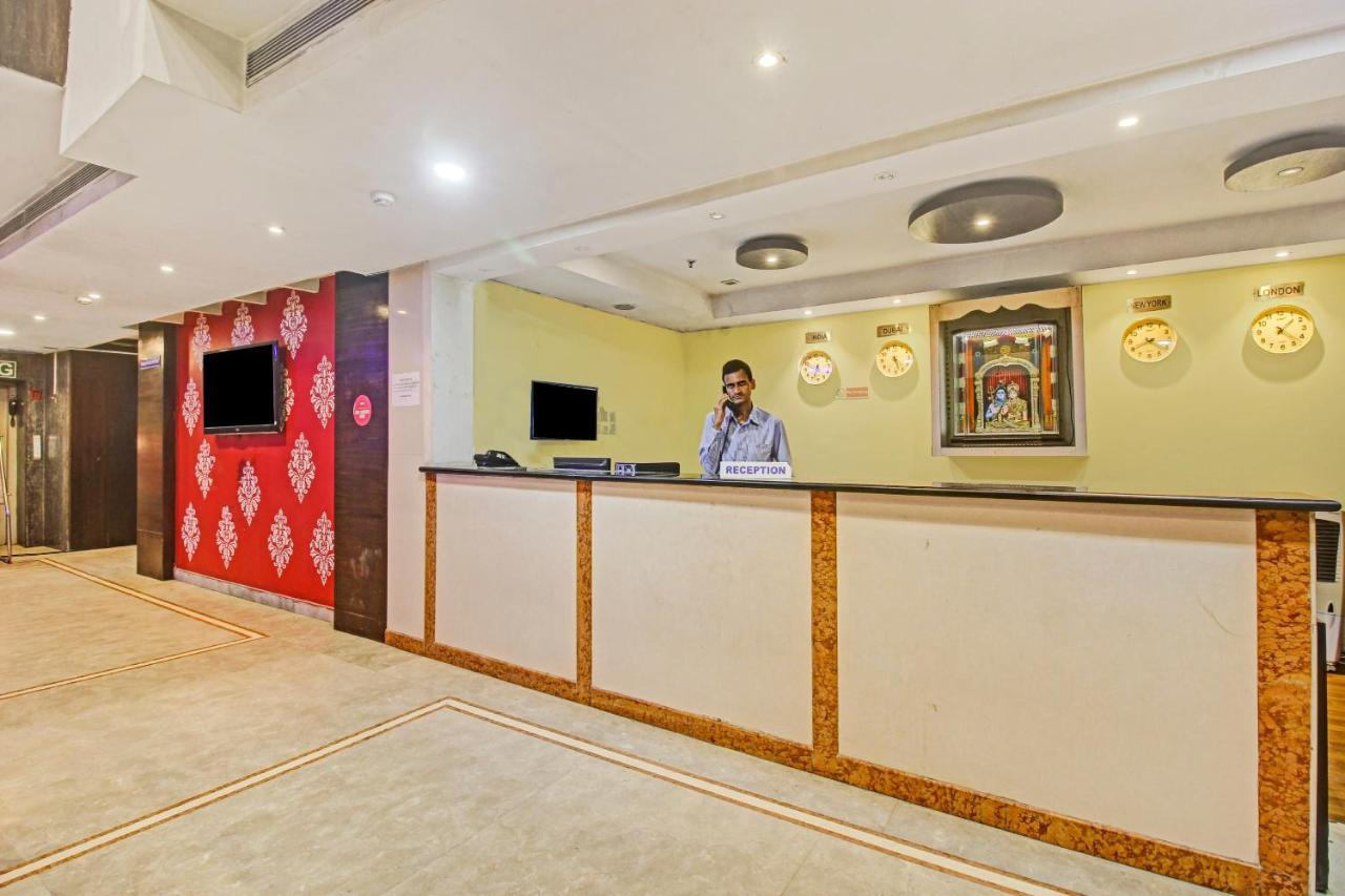 ホテルOyo Townhouse 707 Grand Krishna ハイデラバード エクステリア 写真